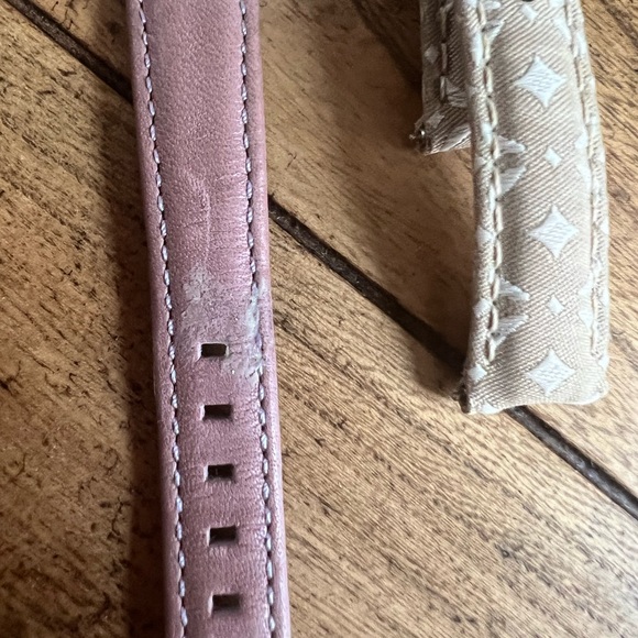 FOSSIL Women’s Interchangeable Watch- Stainless Steel Face with 2 Bands - Picture 3 of 8